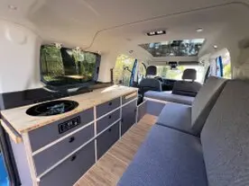 Kastenwagen basieren auf klassischen Transportern wie Fiat Ducato, Mercedes Sprinter oder VW Crafter und erfreuen sich immer größerer Beliebtheit.